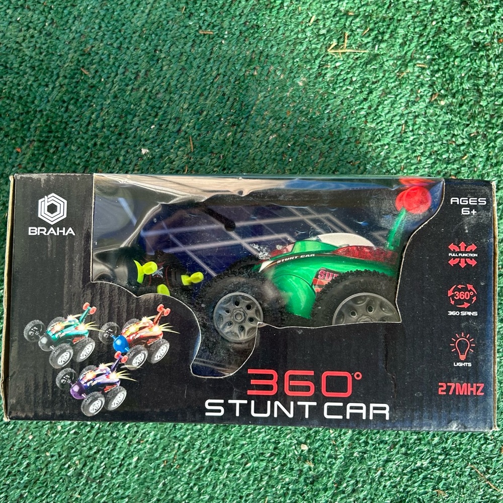 Remote control car - Picture 2 of 6